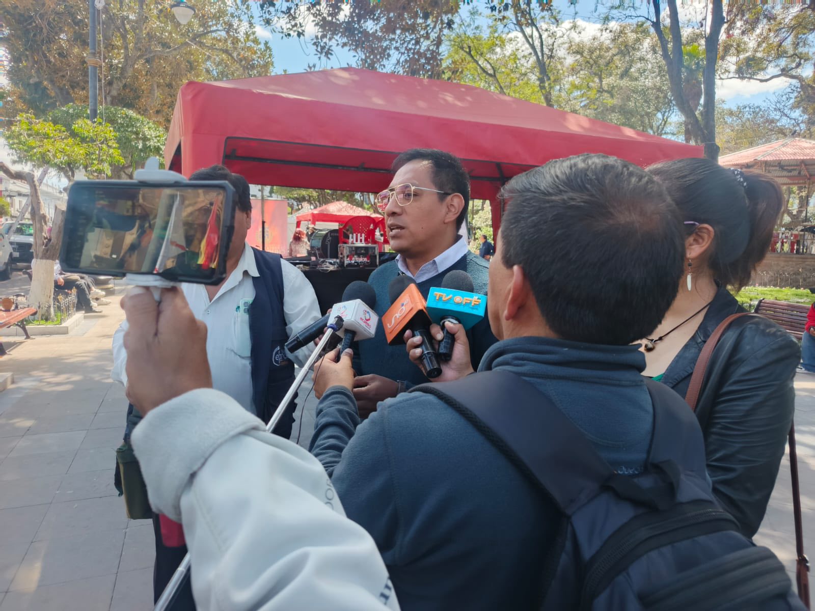 Lanzamiento de la campaña: "Hilos de Vida: tejiendo Futuros en la juventud"